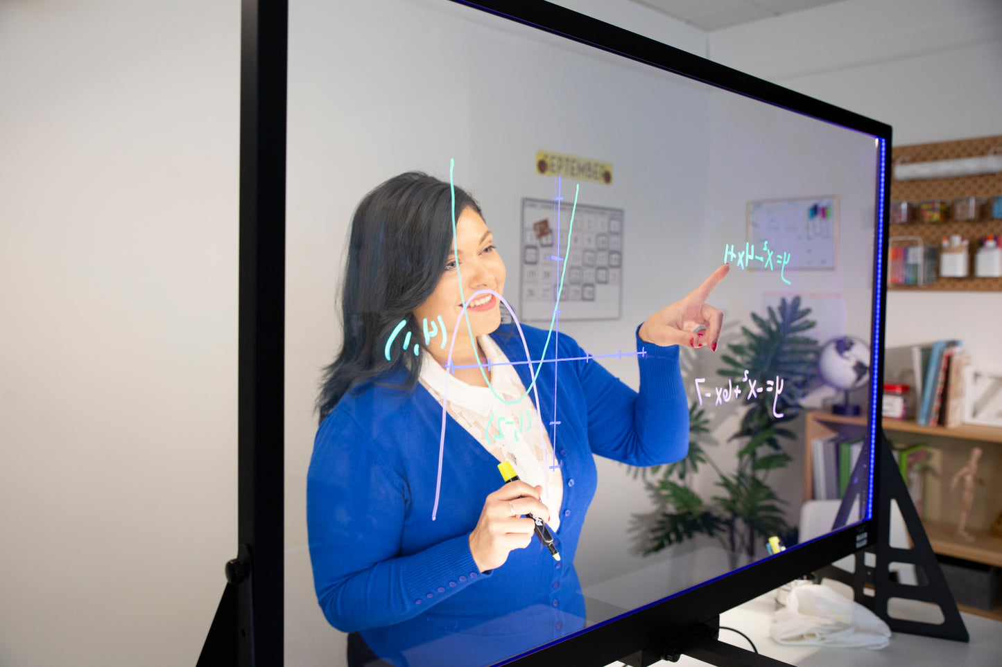 eGlass 35" Transparent Lightboard with Built-in Camera